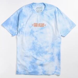 Men’s 999 Club “Forget Me Not” Tie-Dye Tee – Sky Blue & Sunset Orange